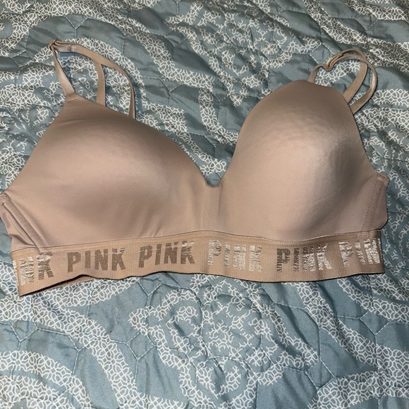 PINK bra - Picture 1 of 3